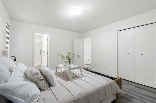 26 Denman Cr, Winnipeg, MB - Indoor Photo Showing Bedroom