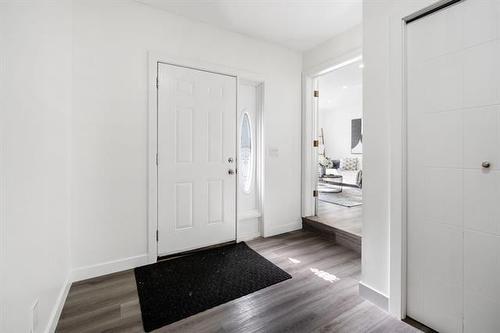 26 Denman Cr, Winnipeg, MB - Indoor Photo Showing Other Room