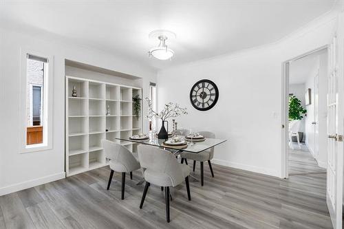 26 Denman Cr, Winnipeg, MB - Indoor Photo Showing Dining Room