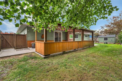 66 Oregon Rd, Campbell River, BC 