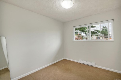 66 Oregon Rd, Campbell River, BC 