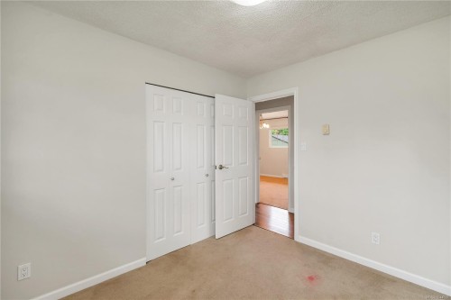 66 Oregon Rd, Campbell River, BC 