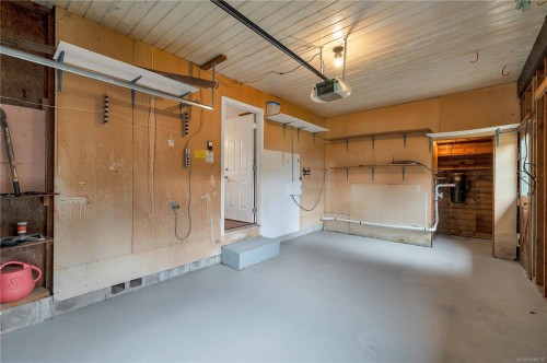 66 Oregon Rd, Campbell River, BC 