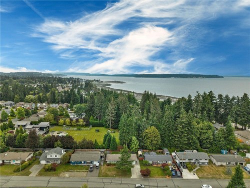 66 Oregon Rd, Campbell River, BC 