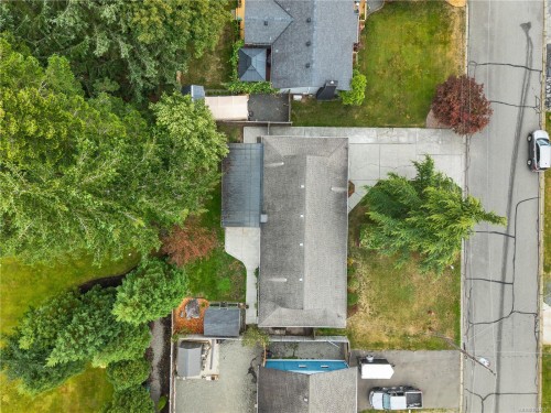 66 Oregon Rd, Campbell River, BC 