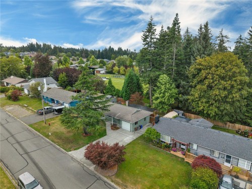 66 Oregon Rd, Campbell River, BC 