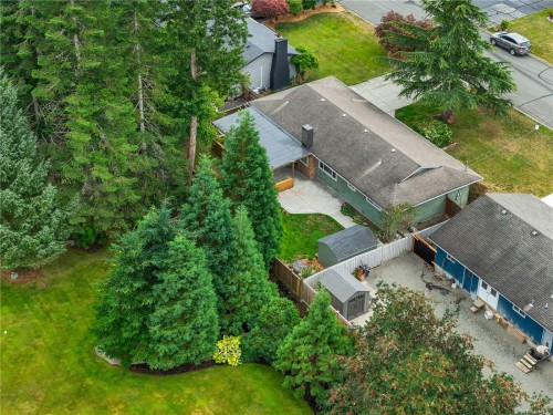 66 Oregon Rd, Campbell River, BC 