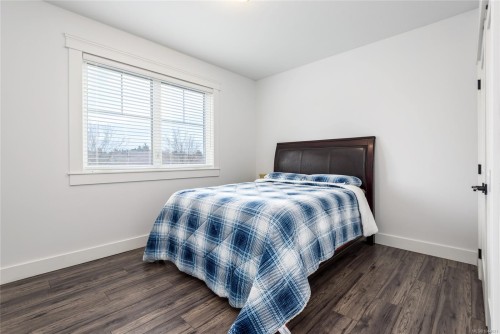 2129 Blue Jay Pl, Courtenay, BC 
