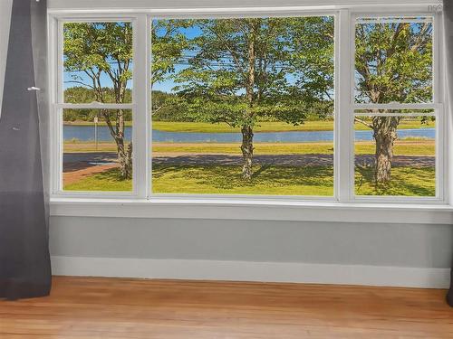 119 Pier Road, Parrsboro, NS - Indoor Photo Showing Other Room