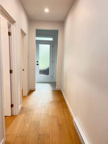 Passageway - 6439 Av. Des Érables, Montréal (Rosemont/La Petite-Patrie), QC - Indoor Photo Showing Other Room