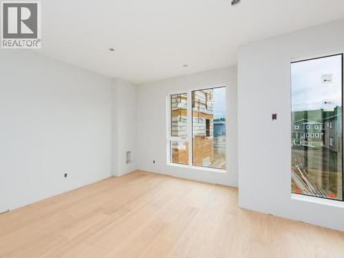 1-244 Witch Hazel Drive, Whitehorse, YT - Indoor Photo Showing Other Room
