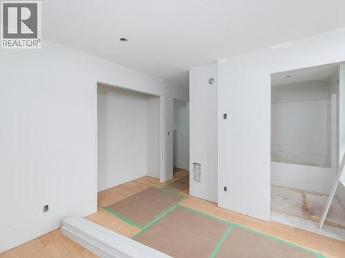 1-244 Witch Hazel Drive, Whitehorse, YT - Indoor Photo Showing Other Room
