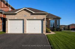 LOWER - 109 LIVIA HERMAN WAY Barrie, ON L4M 7K5