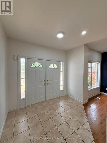 14 Hearthbridge Street, Kitchener, ON - Indoor Photo Showing Other Room