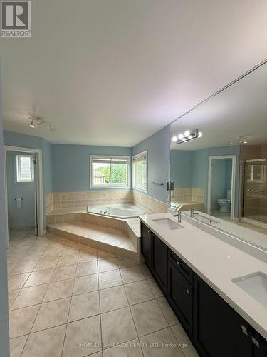 14 Hearthbridge Street, Kitchener, ON - Indoor