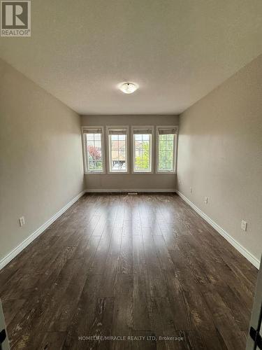 14 Hearthbridge Street, Kitchener, ON - Indoor Photo Showing Other Room
