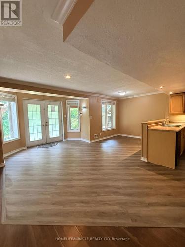 14 Hearthbridge Street, Kitchener, ON - Indoor Photo Showing Other Room