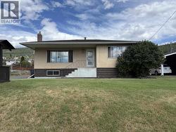 398 WESTERN AVENUE Williams Lake, BC V2G 2H7
