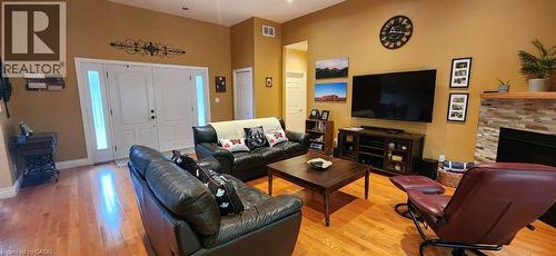 110 Monck Square, Deep River, ON - Indoor Photo Showing Living Room With Fireplace