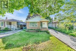 1238 PHARMACY AVENUE  Toronto, ON M1R 2H9