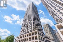 3507 - 36 ELM DRIVE Mississauga, ON L5B 0N3