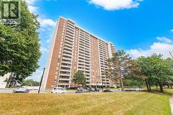 4 KINGS CROSS Road Unit# 303  Brampton, ON L6T 3X8