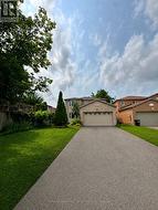 6 CARRUTHERS CRESCENT Barrie, ON L4M 6A5