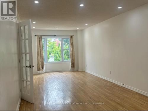 6 Carruthers Crescent, Barrie, ON - Indoor Photo Showing Other Room