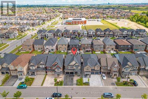 18 BOONE CRESCENT  Vaughan, ON L4H 4V1