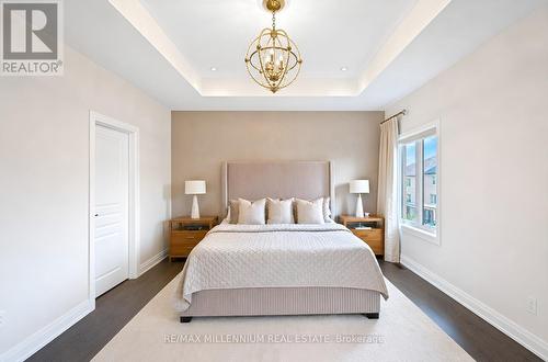 18 Boone Crescent, Vaughan, ON - Indoor Photo Showing Bedroom