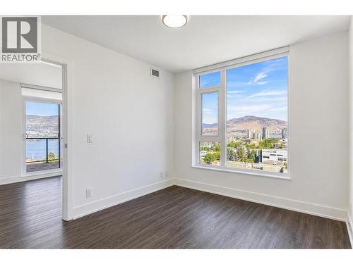 1588 Ellis Street Unit# 1501, Kelowna, BC - Indoor Photo Showing Other Room