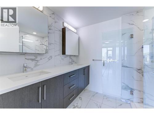 1588 Ellis Street Unit# 1501, Kelowna, BC - Indoor Photo Showing Bathroom