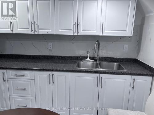 21 Donlamont Circle, Brampton, ON - Indoor Photo Showing Kitchen With Double Sink
