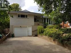 48 AUSTIN Drive Unit# Upper Waterloo, ON N2L 3Y3