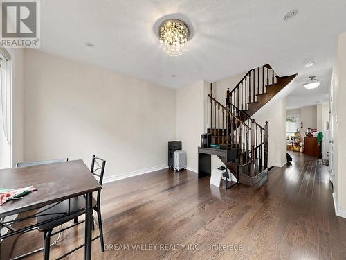 Living - 8 Zezel Way, Toronto, ON - Indoor