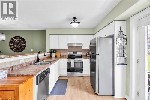 1479 Maple Avenue Unit# 102, Milton, ON - Indoor Photo Showing Kitchen With Double Sink