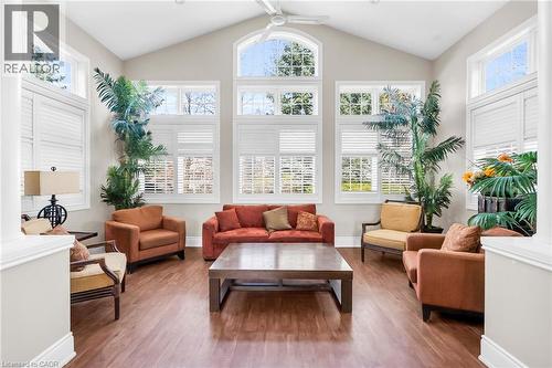 1479 Maple Avenue Unit# 102, Milton, ON - Indoor Photo Showing Living Room