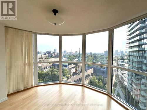 1611 - 1055 BAY STREET  Toronto, ON M5S 3A3