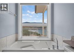 Lake views from the bathtub. - 
