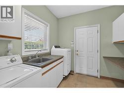 Full laundry/mud room. - 