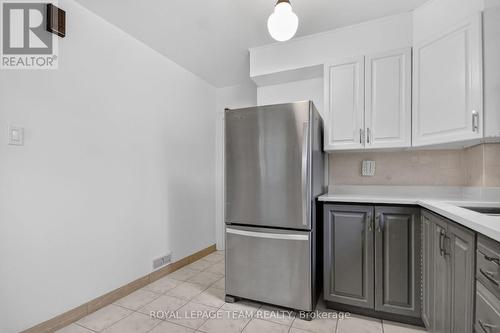 157 Mulvihill Avenue, Ottawa, ON - Indoor Photo Showing Kitchen
