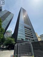 313 - 101 CHARLES STREET E Toronto, ON M4Y 0A9