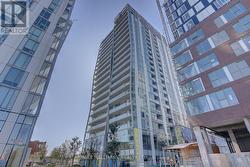 804 - 15 BASEBALL PLACE Toronto, ON M4M 0E6