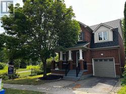 107 NORLAND CIRCLE Oshawa, ON L1L 0A7