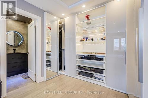 48 Coldstream Crescent, Richmond Hill, ON - Indoor Photo Showing Other Room