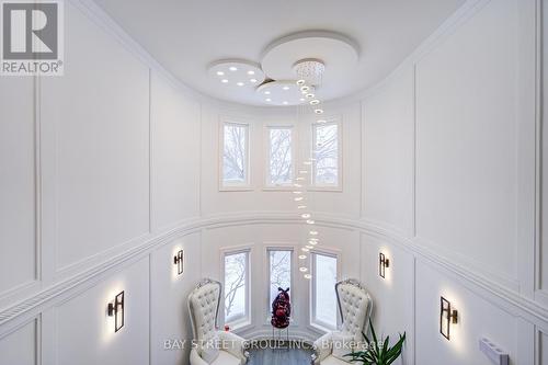 48 Coldstream Crescent, Richmond Hill, ON - Indoor Photo Showing Other Room