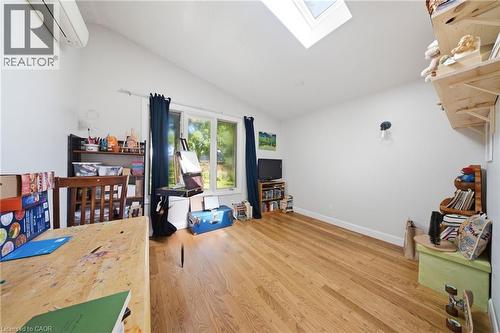 80 Jackson Avenue, Kitchener, ON - Indoor