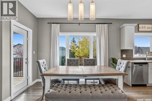 523 Redwood Crescent, Warman, SK - Indoor Photo Showing Dining Room