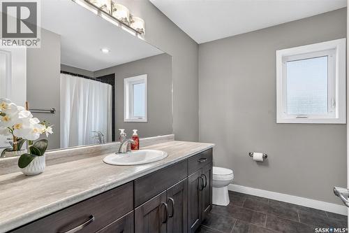 523 Redwood Crescent, Warman, SK - Indoor Photo Showing Bathroom