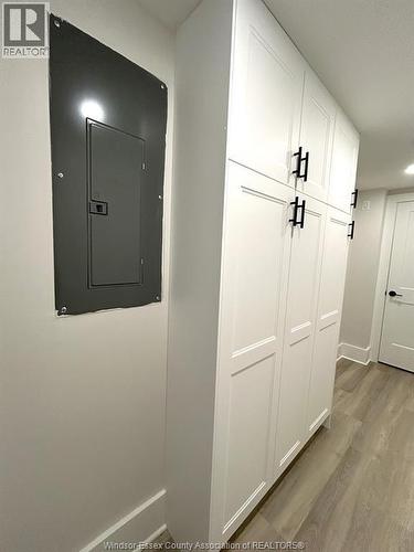 1748 Hall Avenue Unit# Main, Windsor, ON - Indoor Photo Showing Other Room